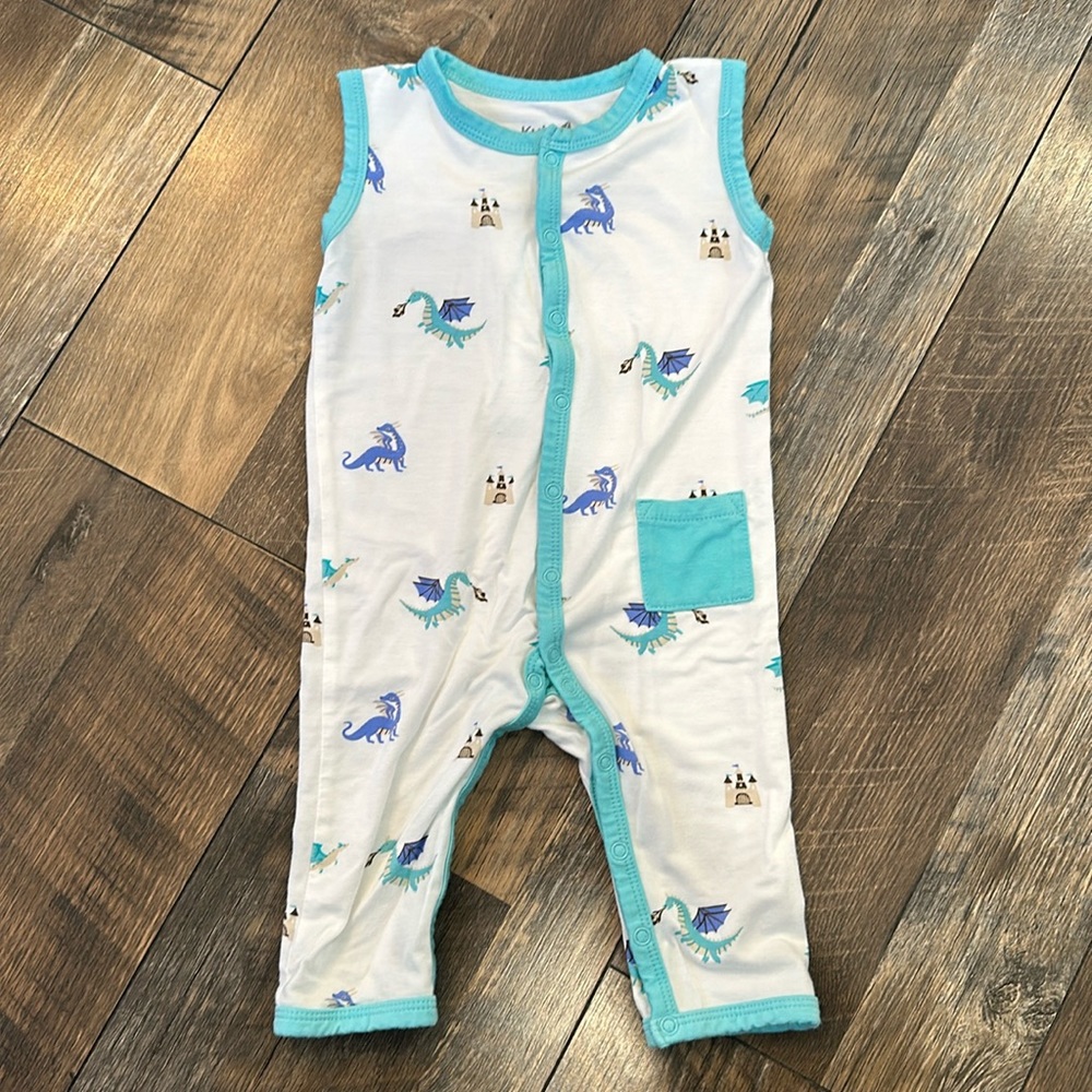 Kyte baby sleeveless romper with buttons. 6-12 months